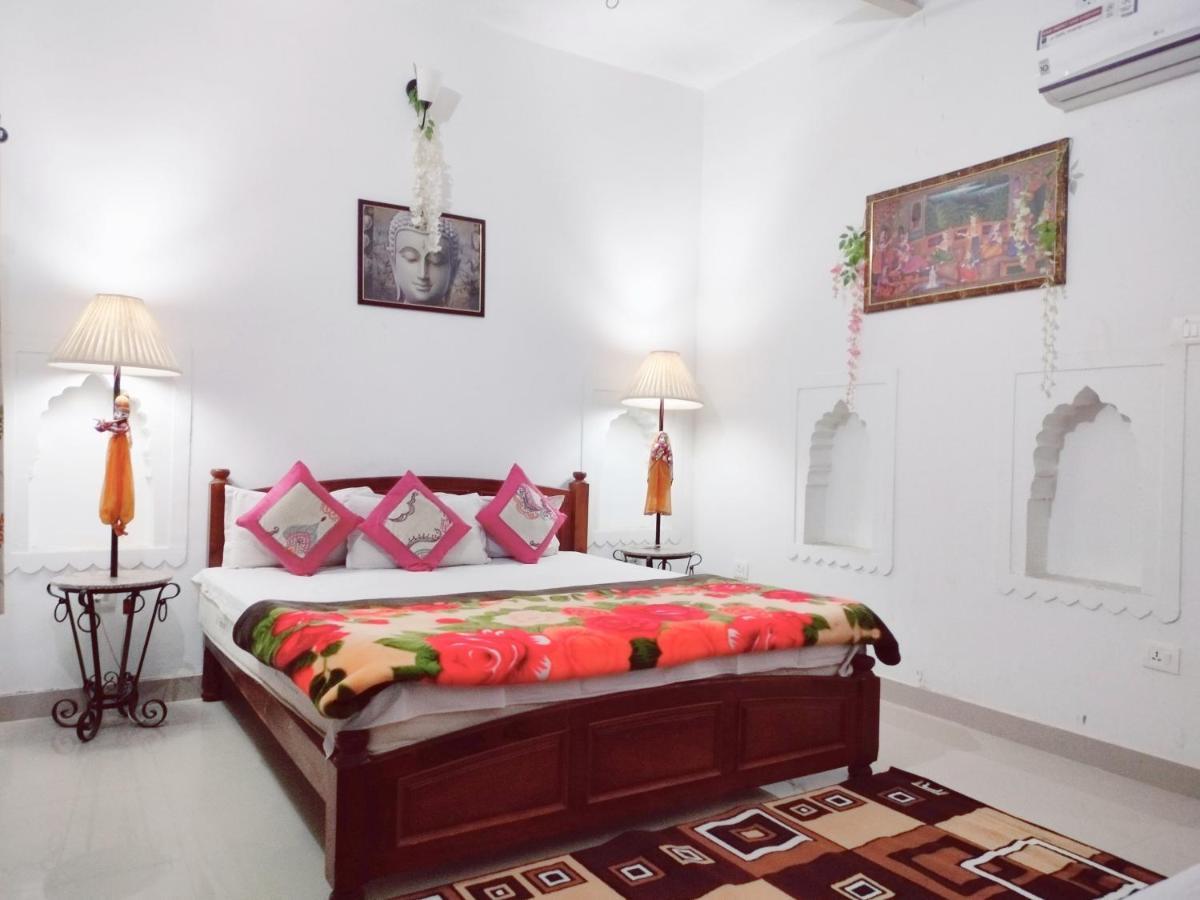Hotel Mandawa Palace And Restaurent Room photo