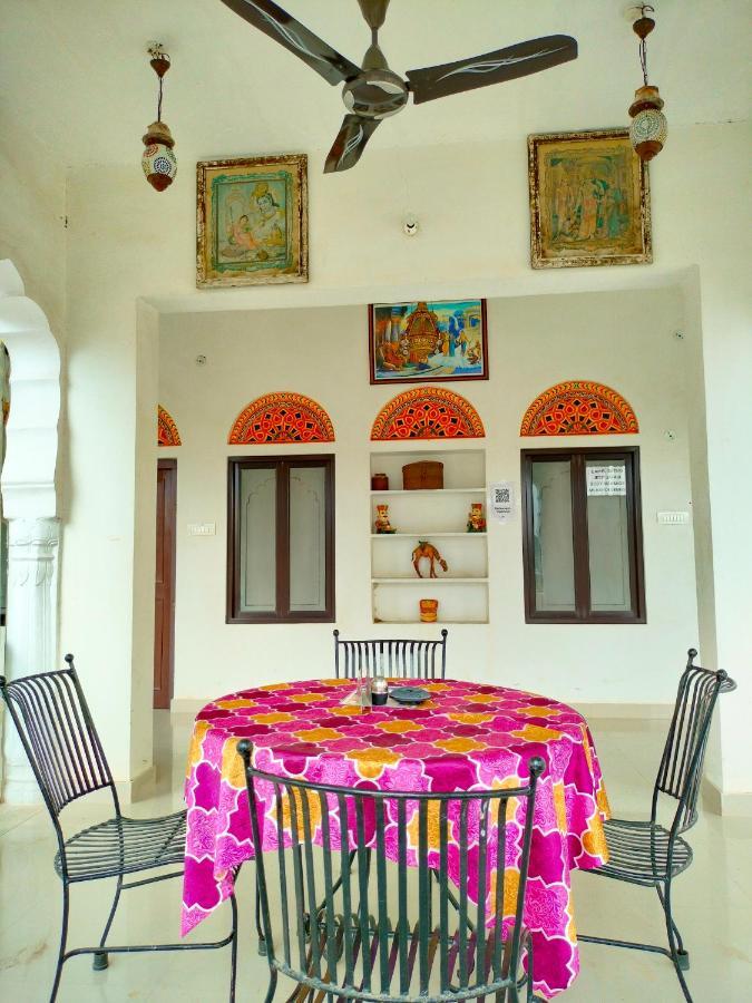 Hotel Mandawa Palace And Restaurent Exterior photo