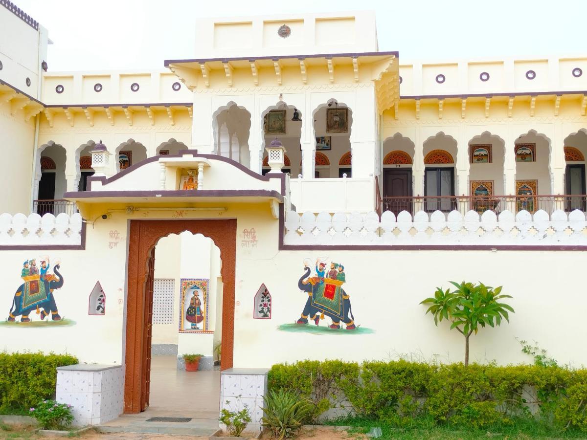 Hotel Mandawa Palace And Restaurent Exterior photo